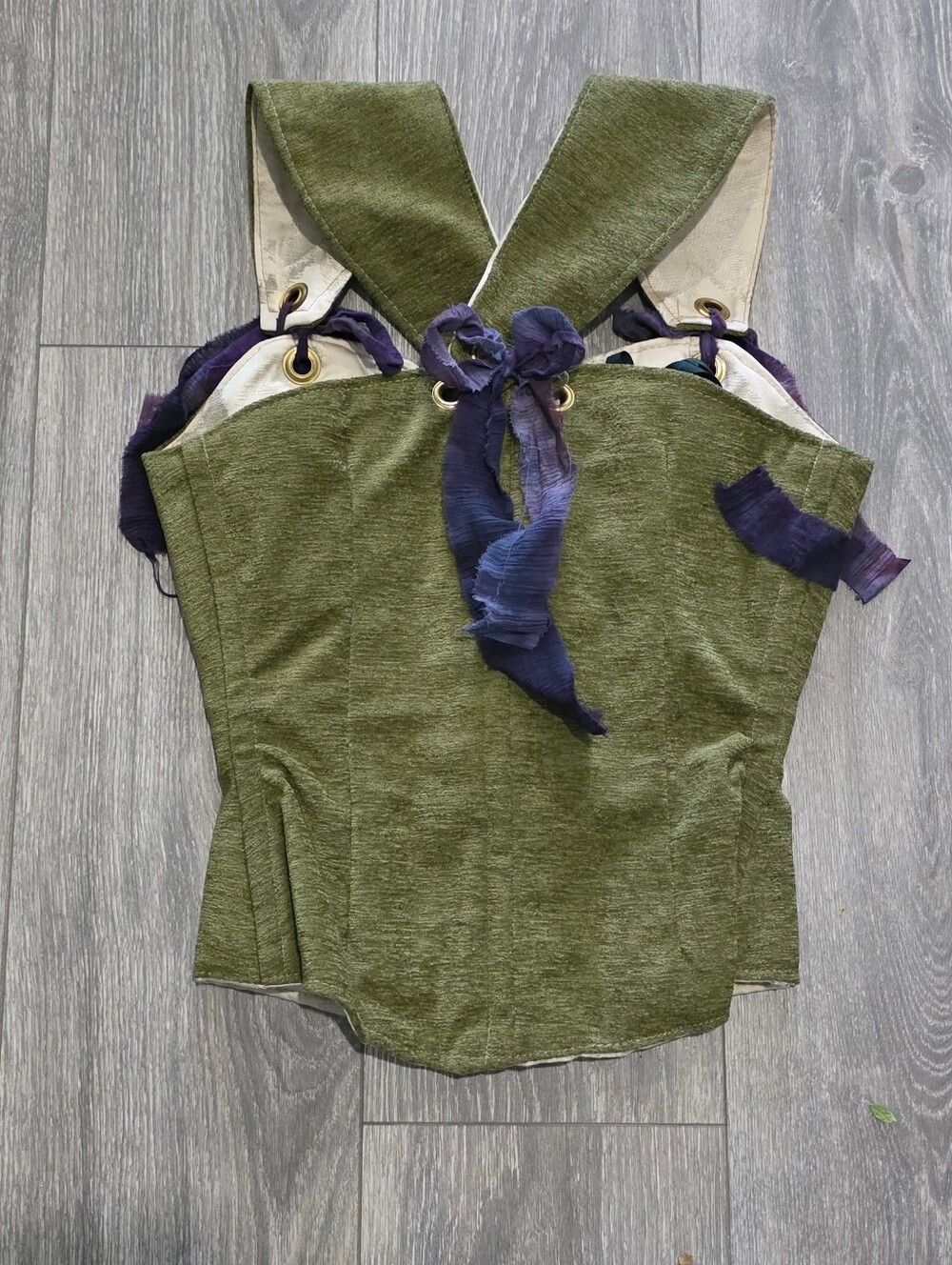 Damsel in this Dress Olive Green Petite Aurora Corset - Picture 2 of 4